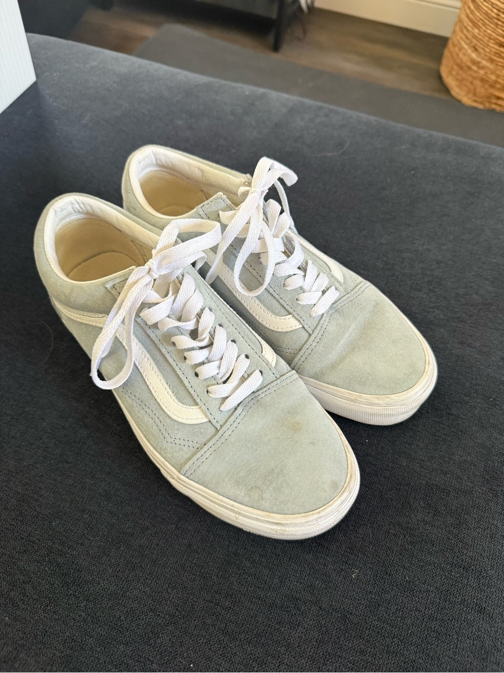 Women’s Old School Vans Suede